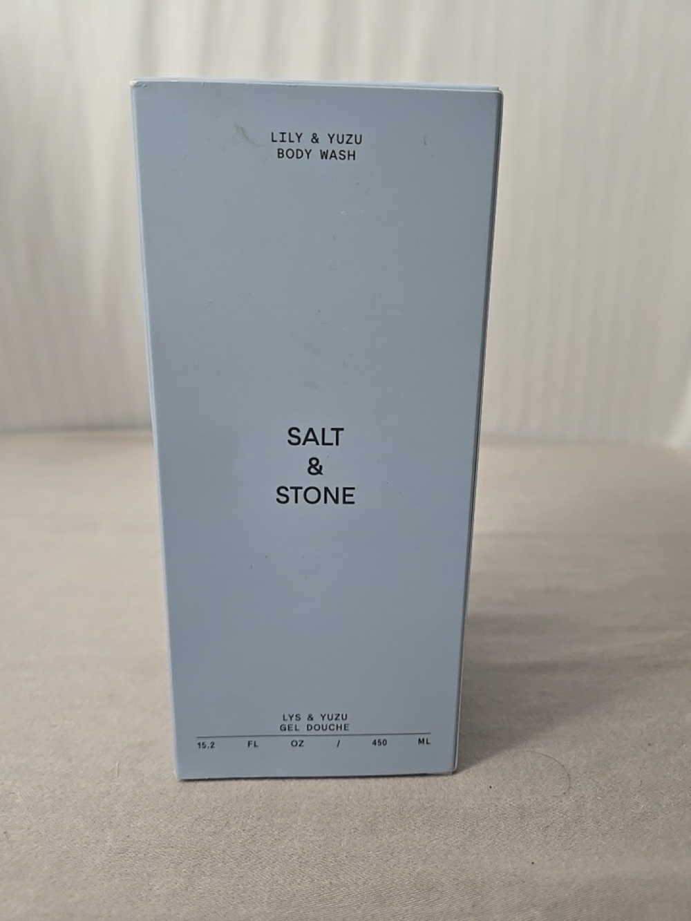 SALT & STONE Lily & Yuzu Body Wash — Light Blue